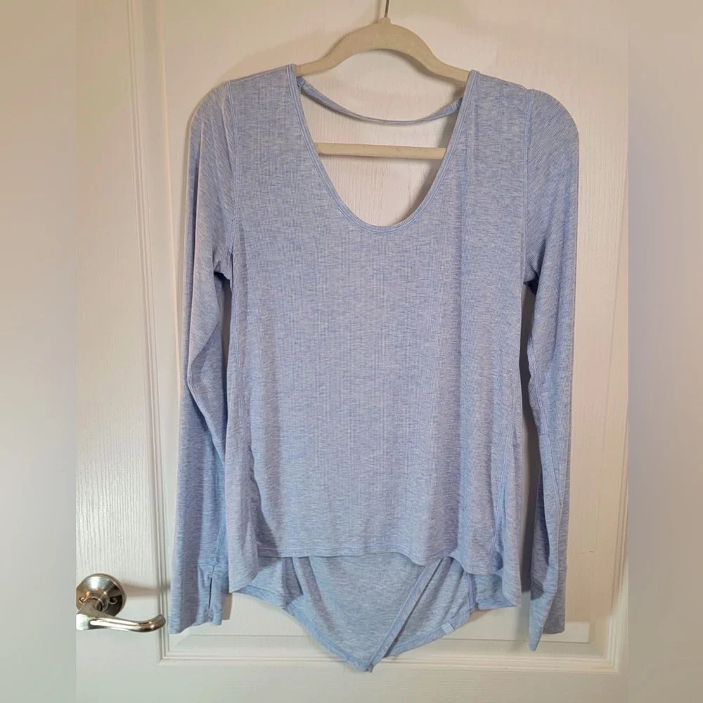 Lululemon Loved and Lifted Long Sleeve•Open Back-Heather Daydream•LIKE NEW•6 - Picture 6 of 15
